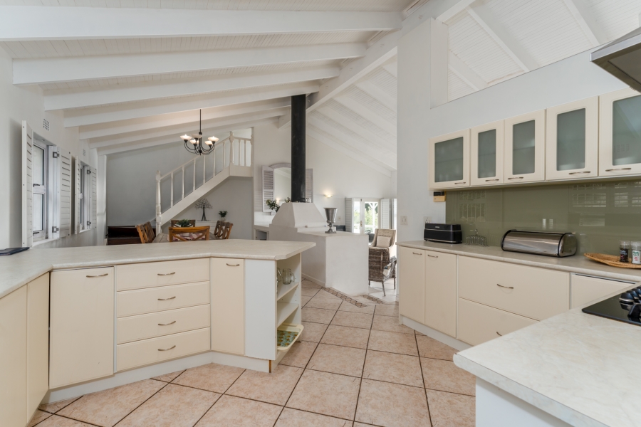 4 Bedroom Property for Sale in Simons Kloof Western Cape